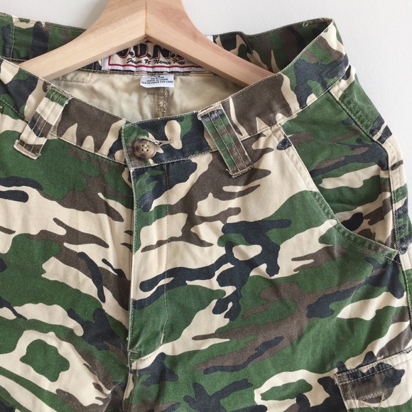 Camo Shorts - Picture 2 of 5